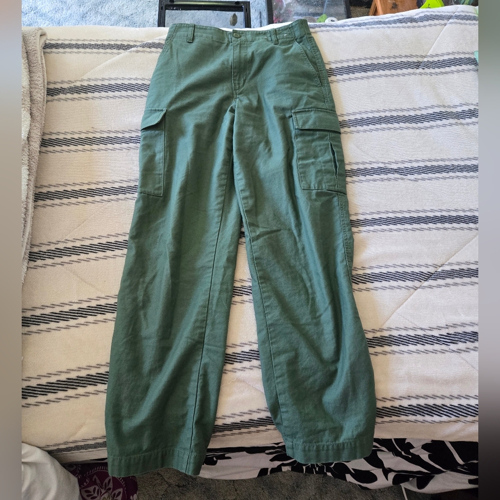 UNIQLO Women's Wide Straight Cargo Pants XS